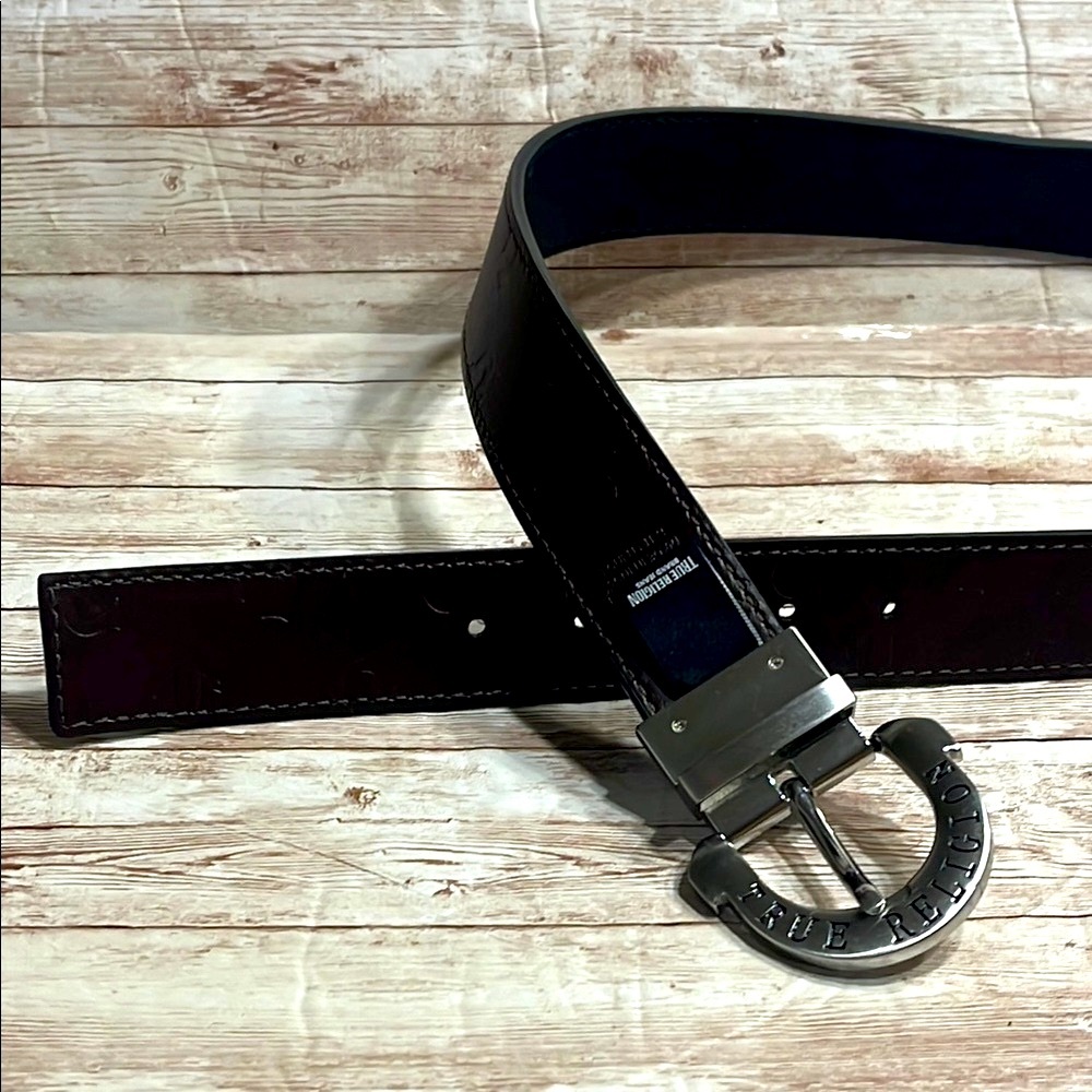 True Religion Reversible Black Brown Belt with Silver Buckle Like New Size 36
